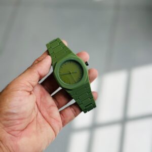 aura watch